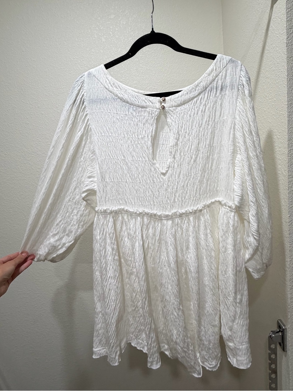 Free People Beach - White Crinkled Romper - Picture 2 of 5